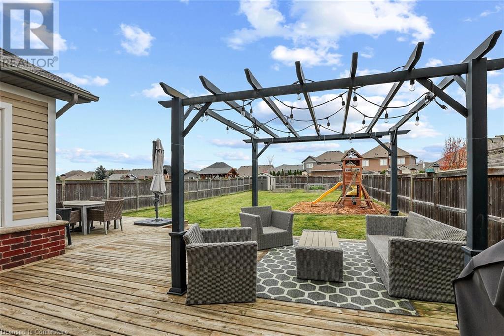 Property at 14 GATEWAY Avenue image 5