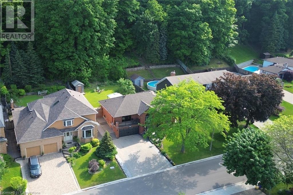 72 Maple Drive, Stoney Creek, Ontario  L8G 3C2 - Photo 4 - 40740110