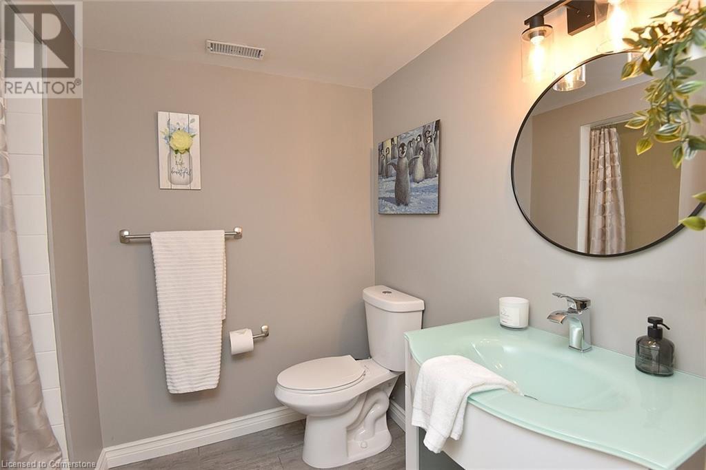 72 Maple Drive, Stoney Creek, Ontario  L8G 3C2 - Photo 42 - 40740110