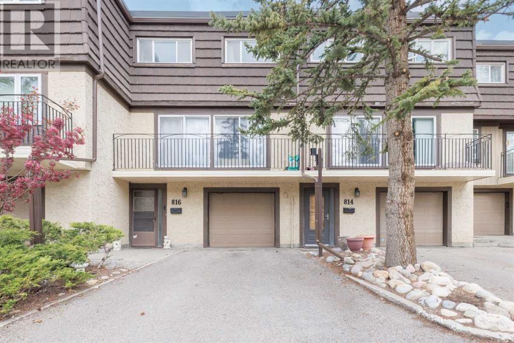 Property at 816, 3130 66 Avenue SW image 1
