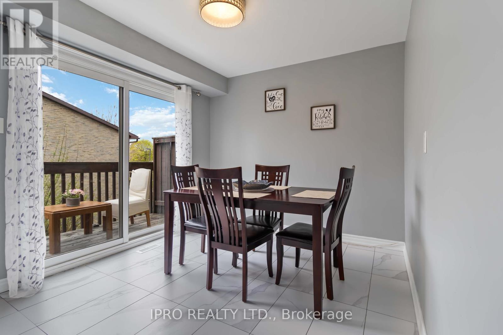 64 - 3345 Silverado Drive, Mississauga (Mississauga Valleys), Ontario  L5A 3Y8 - Photo 14 - W12215098