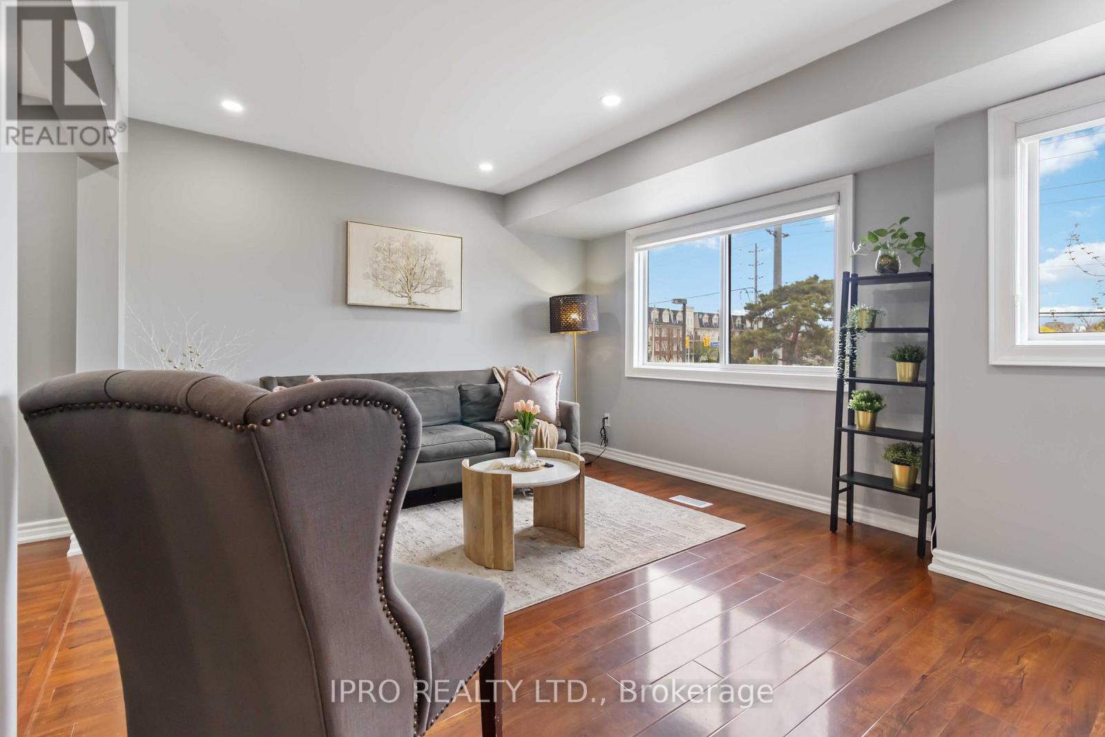 64 - 3345 Silverado Drive, Mississauga (Mississauga Valleys), Ontario  L5A 3Y8 - Photo 4 - W12215098