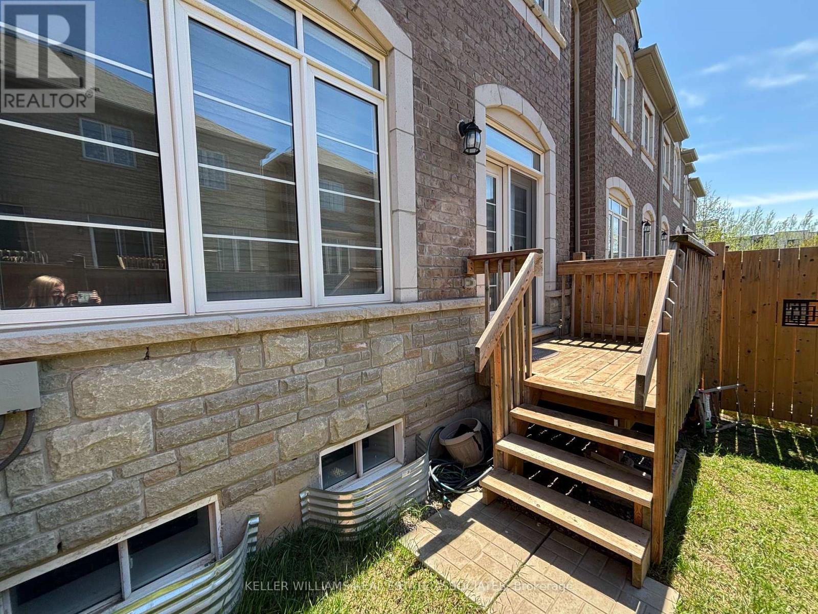 3027 Rivertrail Common, Oakville, Ontario  L6M 0Z1 - Photo 37 - W12215105