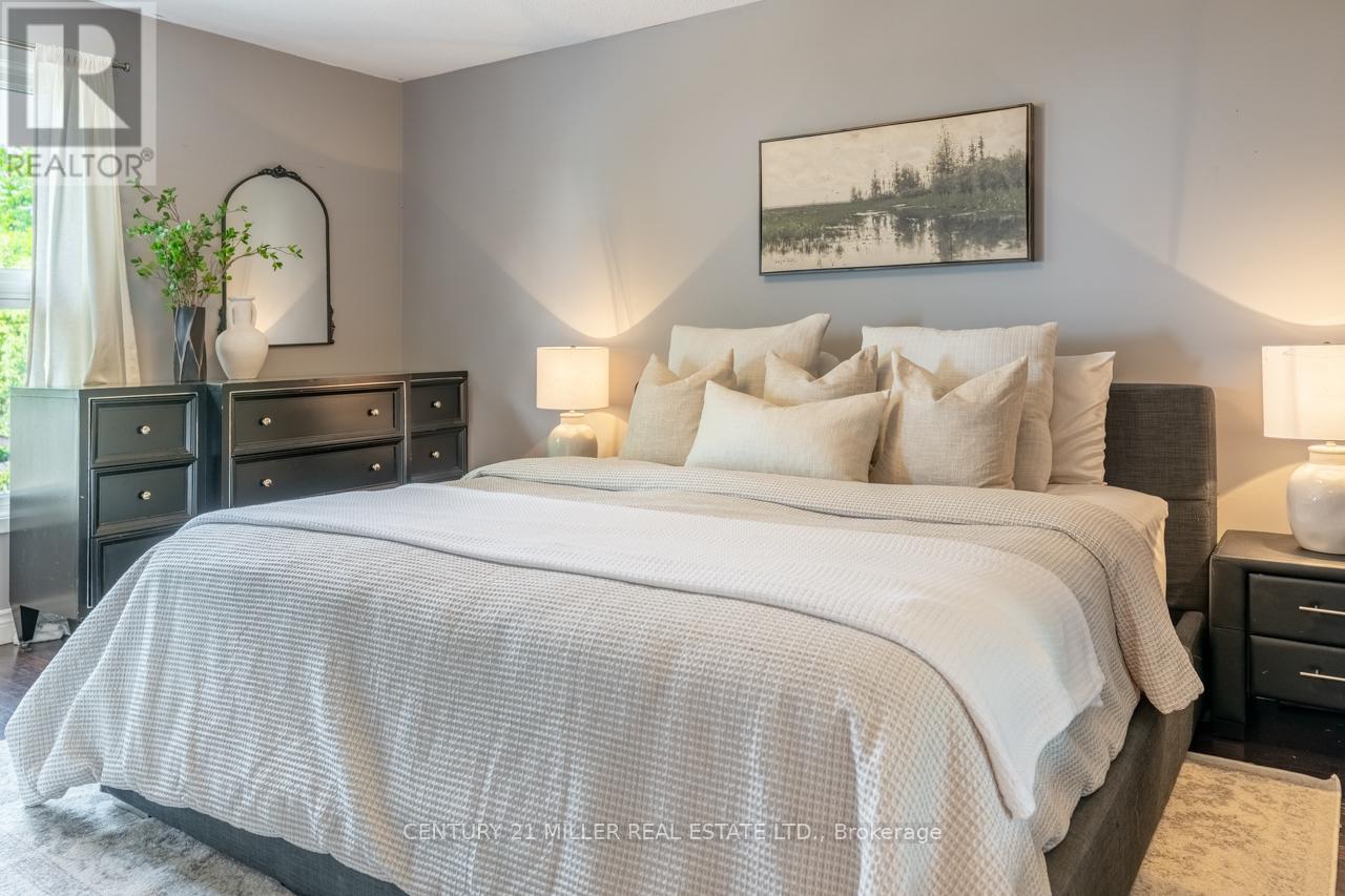 403 Ontario Street N, Milton (Dp Dorset Park), Ontario  L9T 1X9 - Photo 15 - W12215119