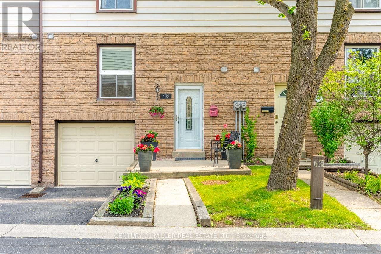 403 Ontario Street N, Milton (Dp Dorset Park), Ontario  L9T 1X9 - Photo 3 - W12215119