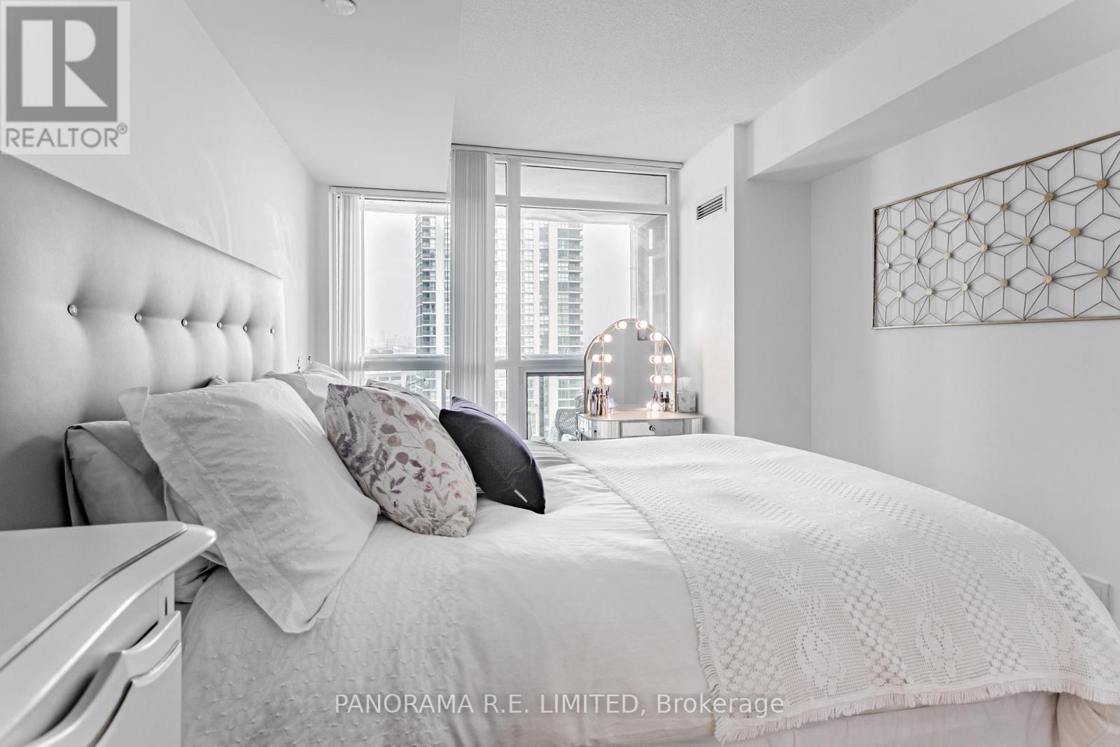 911 - 205 Sherway Gardens Road, Toronto, Ontario  M9C 0A5 - Photo 12 - W12215120
