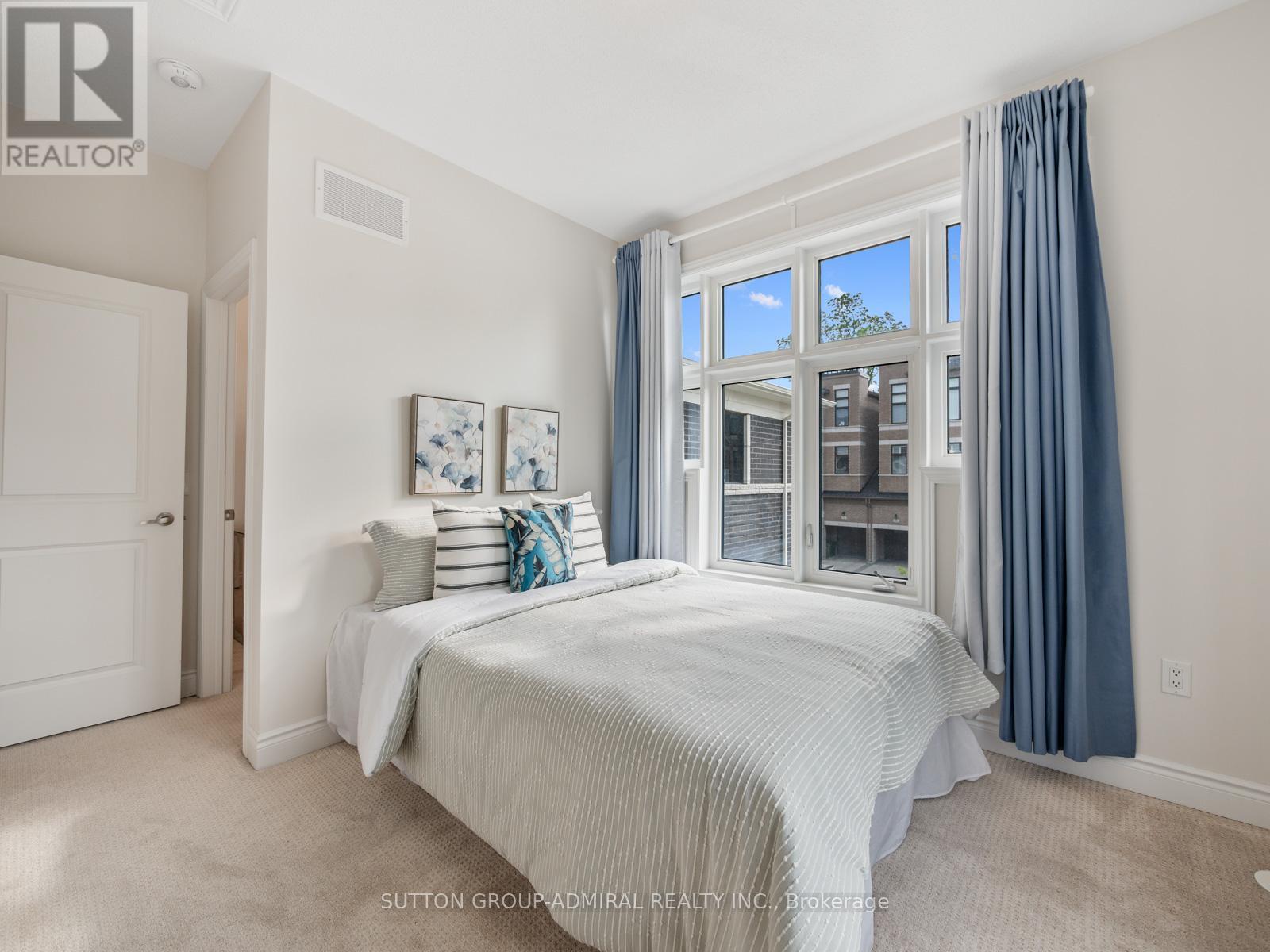 23 Tarmola Park Court, Toronto (Humber Summit), Ontario  M9L 0A6 - Photo 37 - W12215194