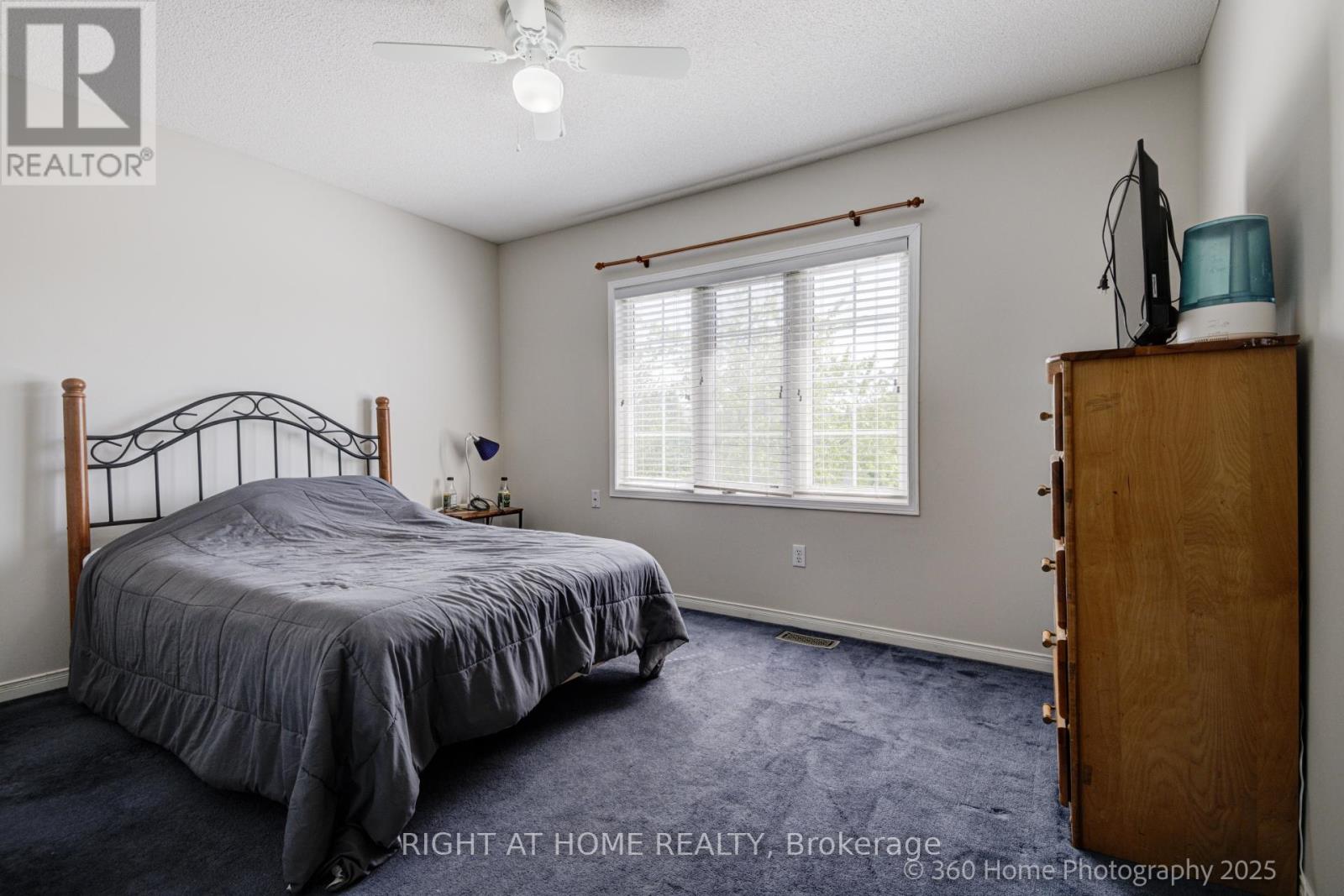 1019 Zimmerman Crescent, Milton (Be Beaty), Ontario  L9T 5S6 - Photo 25 - W12215202