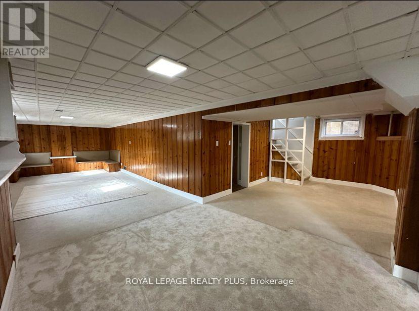 64 Stevenharris Drive, Toronto (Markland Wood), Ontario  M9C 1V1 - Photo 8 - W12215250