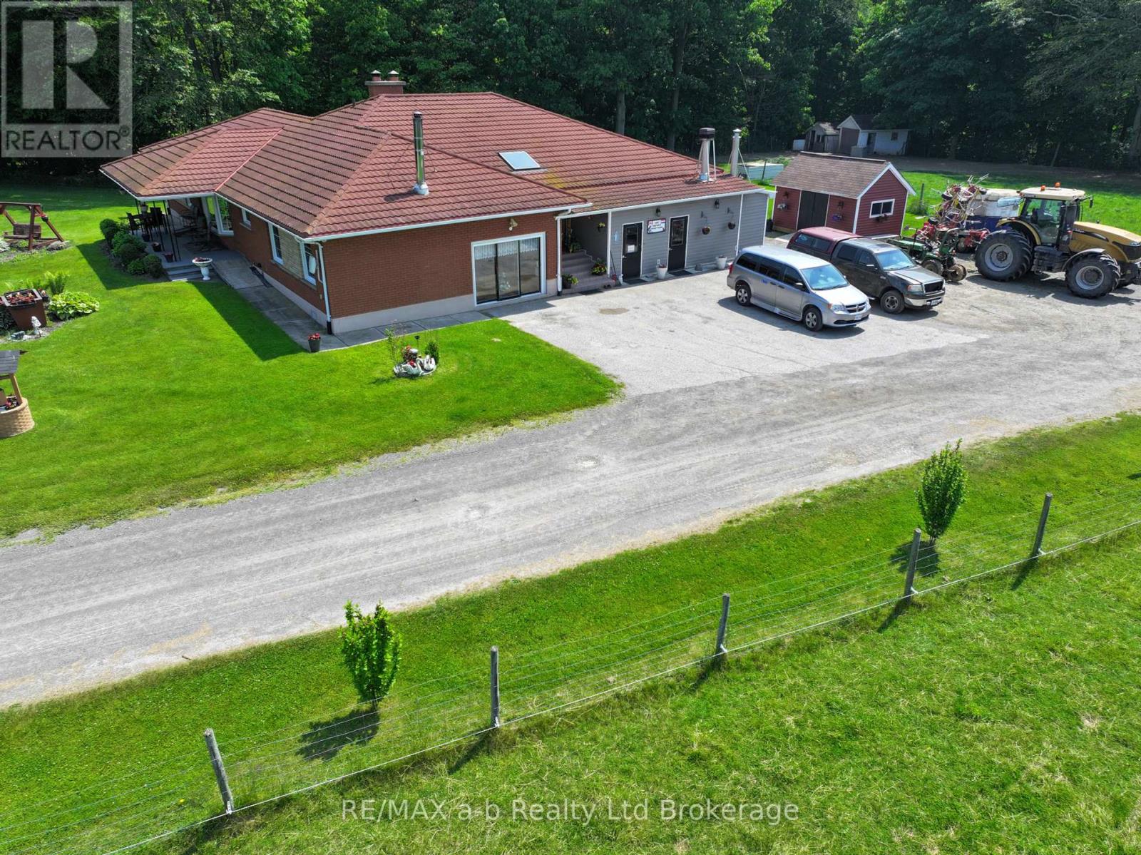 244 11th Concession Road, Norfolk, Ontario  N0E 1G0 - Photo 5 - X12206051