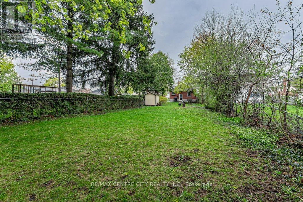 627 Wallace Street, London East, Ontario  N5Y 3R8 - Photo 24 - X12213607