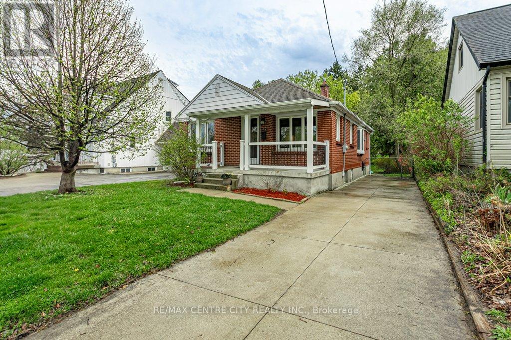 627 Wallace Street, London East, Ontario  N5Y 3R8 - Photo 2 - X12213607