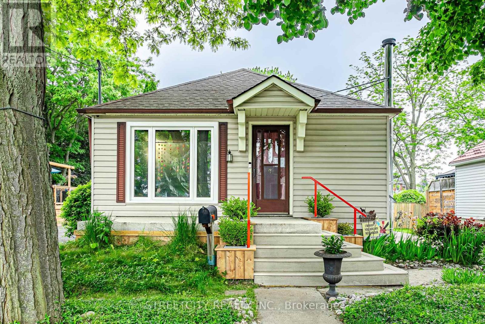 137 ERIE STREET, St. Thomas, Ontario