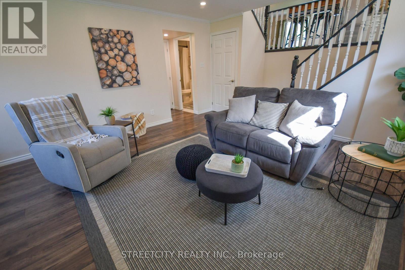 Photo 31 of 49 for 295 Walmer Grove