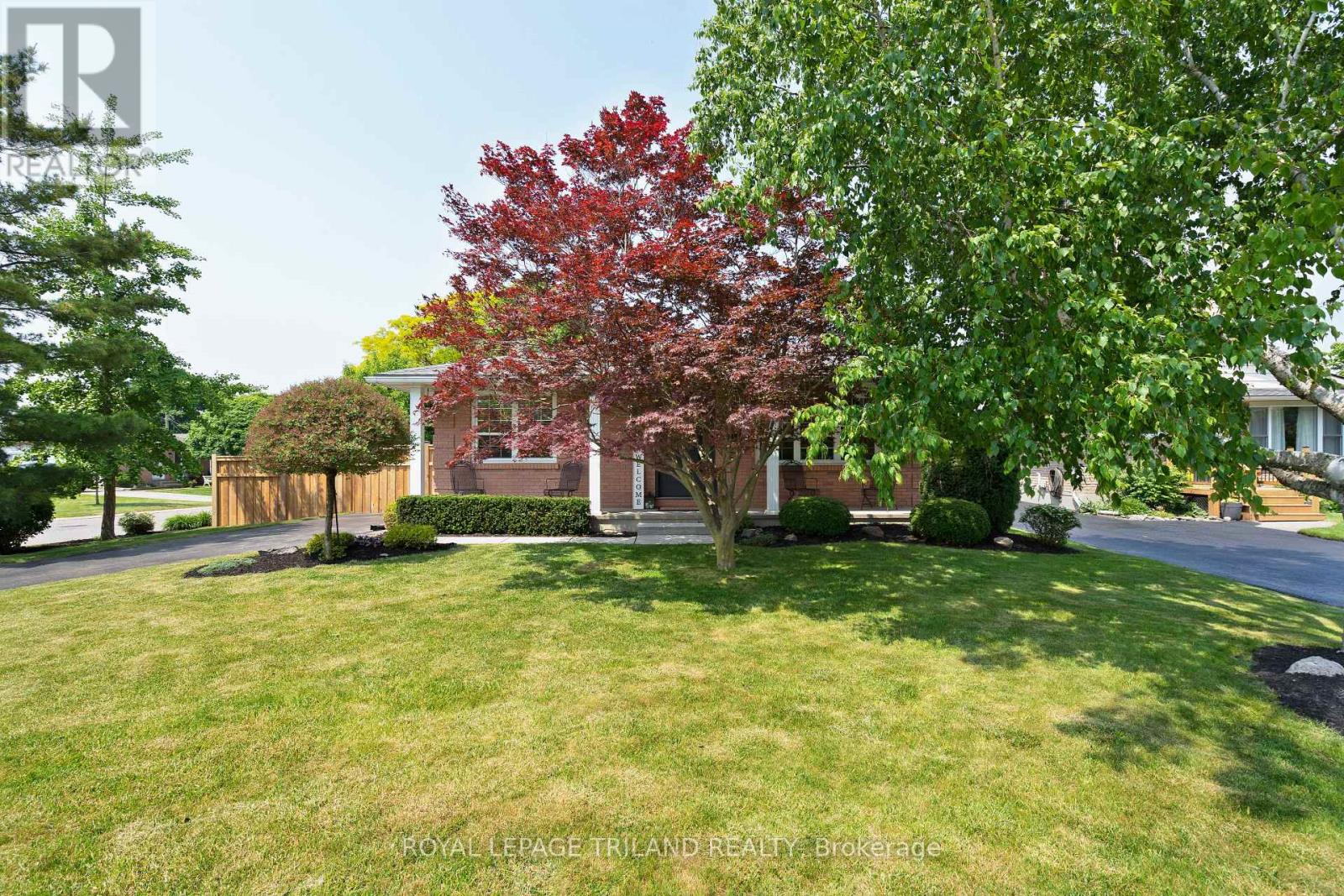126 Highview Drive, St. Thomas, Ontario  N5R 5R4 - Photo 3 - X12215544