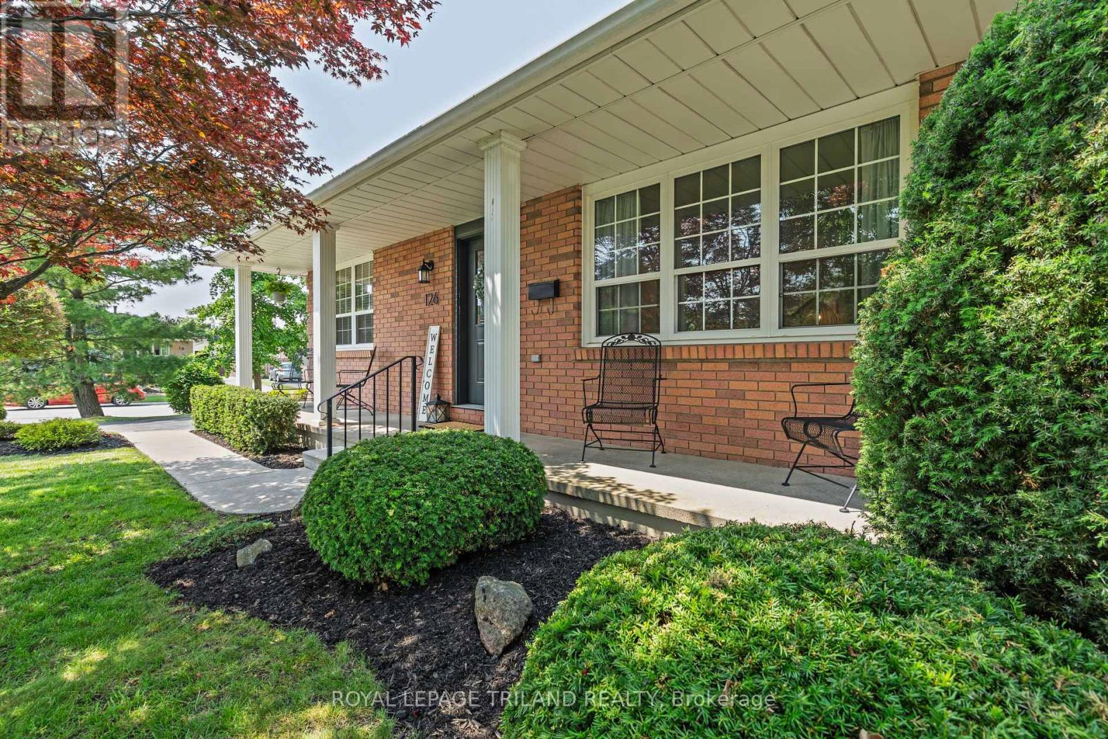 126 Highview Drive, St. Thomas, Ontario  N5R 5R4 - Photo 6 - X12215544