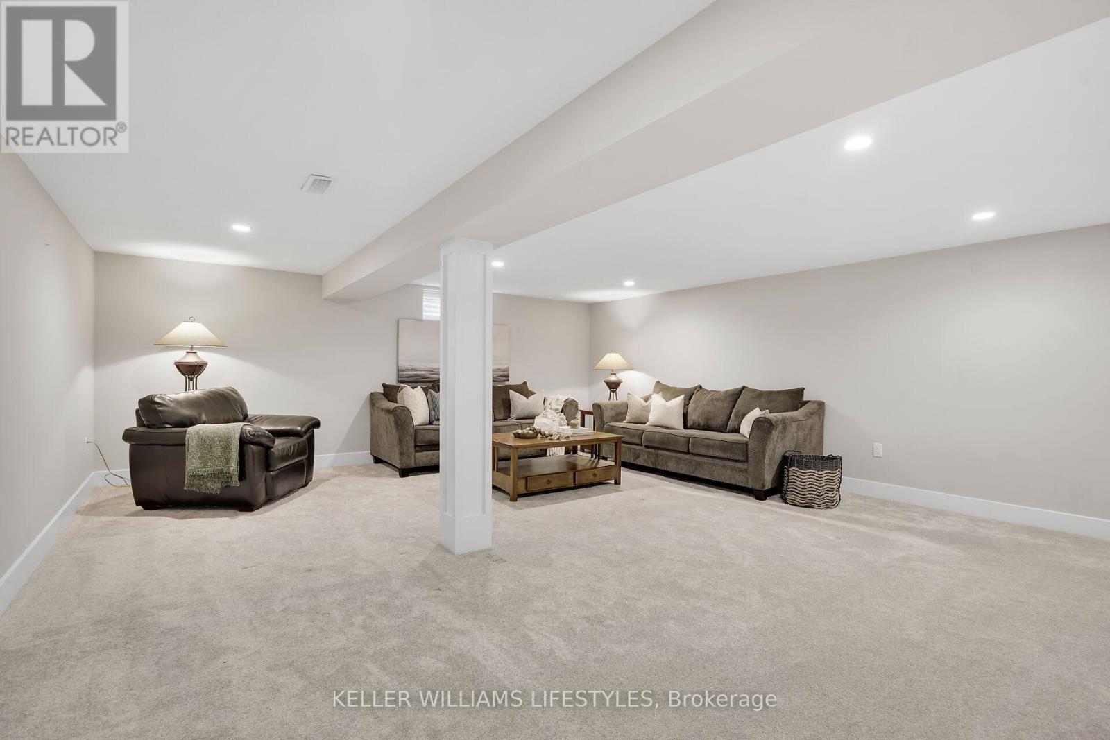 Photo 31 of 47 for 61 Shavian Boulevard