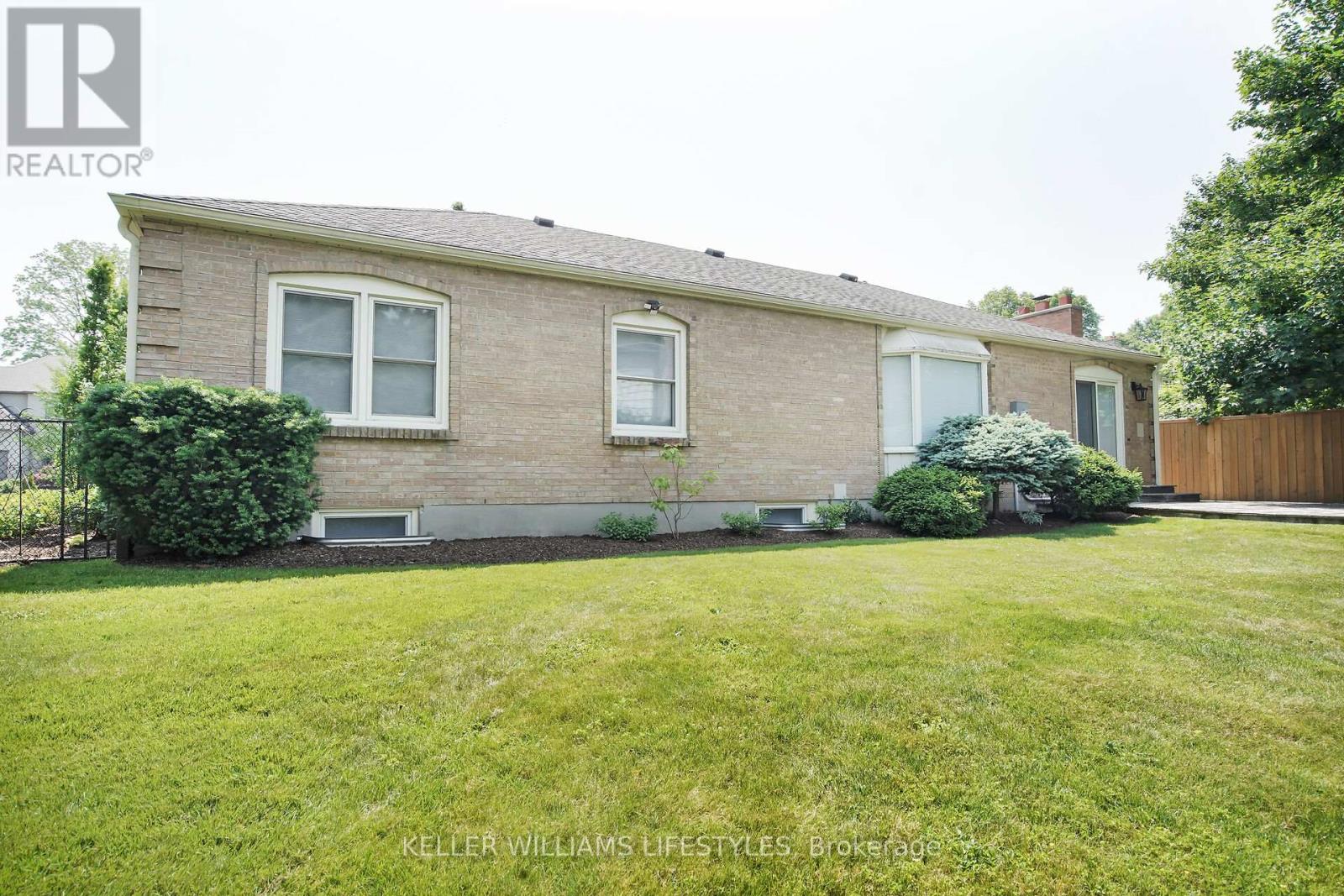 Photo 42 of 47 for 61 Shavian Boulevard