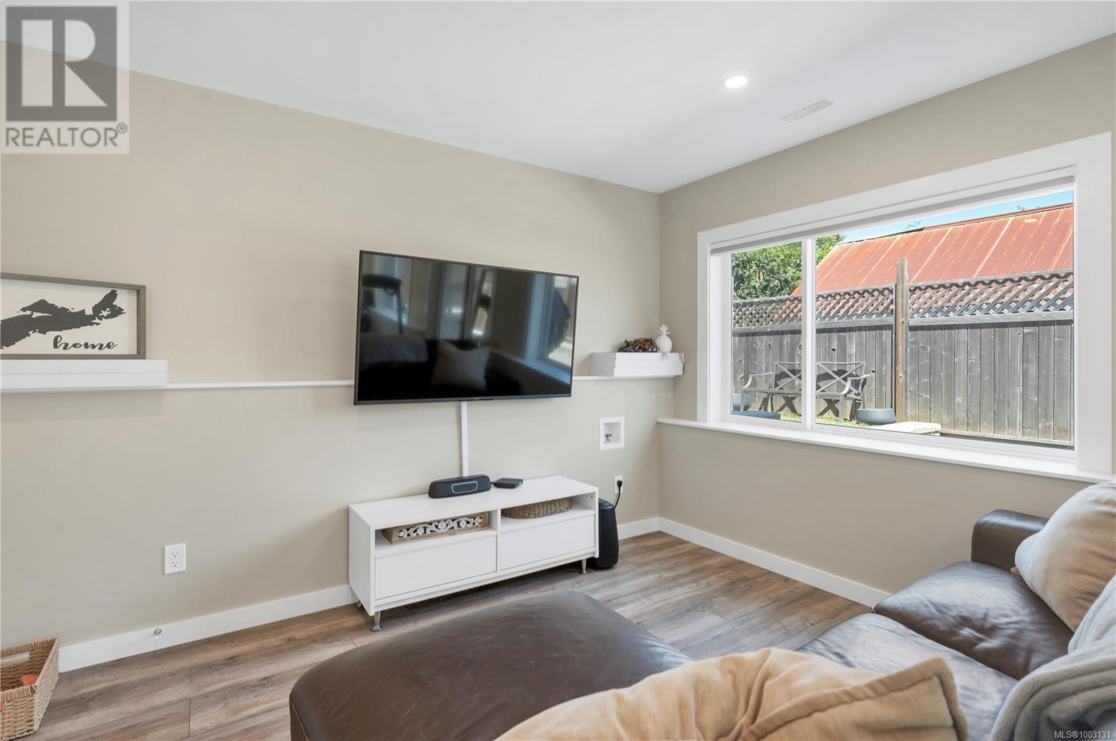 3268 Sixth St, Cumberland, British Columbia  V0R 1S0 - Photo 19 - 1003131