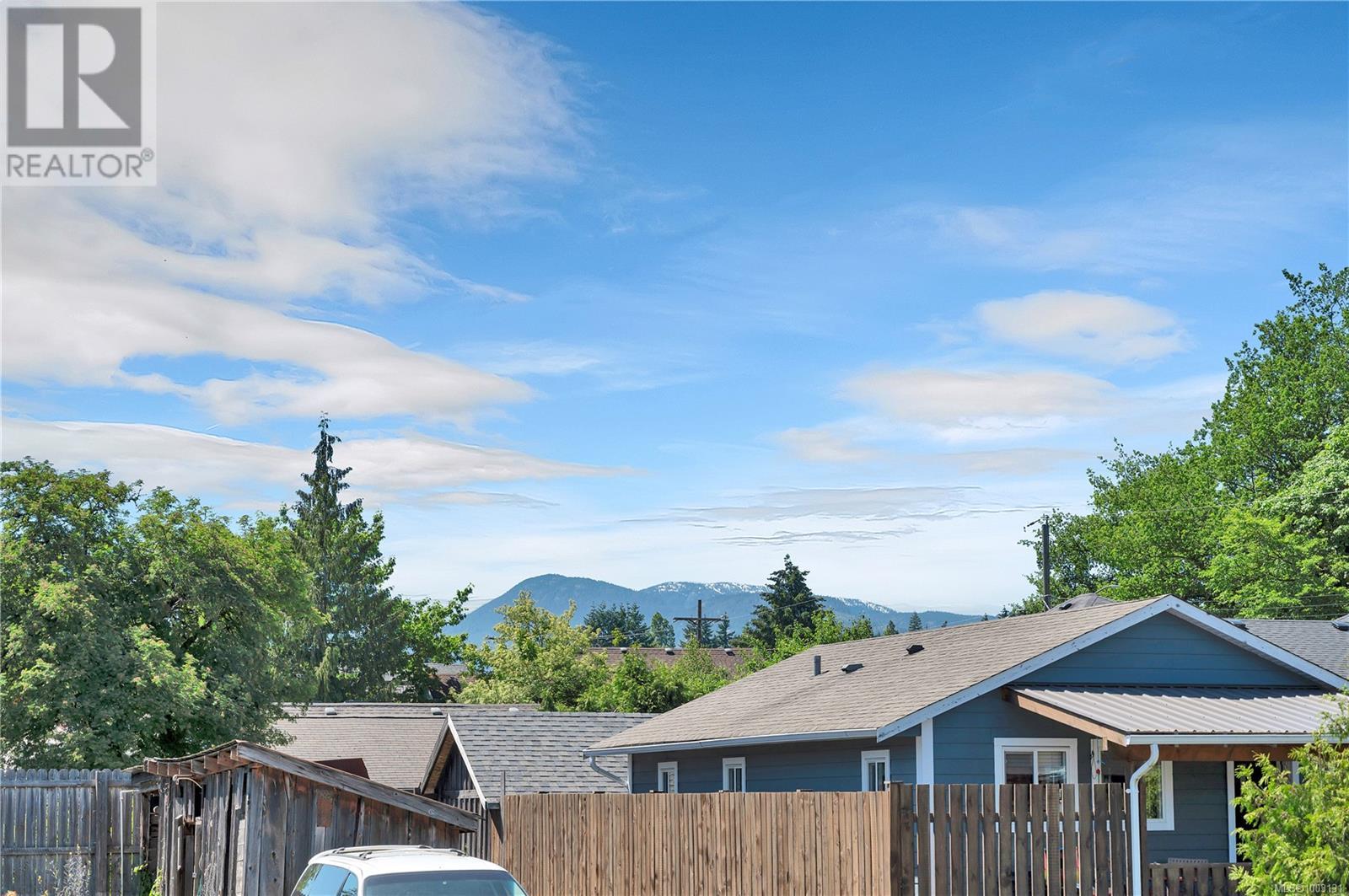 3268 Sixth St, Cumberland, British Columbia  V0R 1S0 - Photo 33 - 1003131