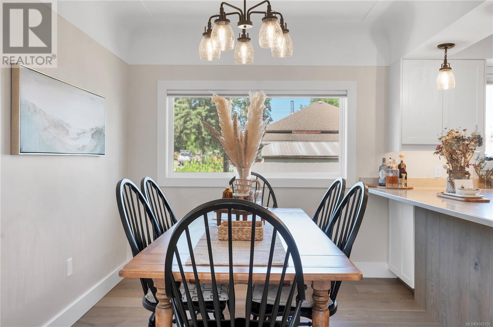 3268 Sixth St, Cumberland, British Columbia  V0R 1S0 - Photo 4 - 1003131
