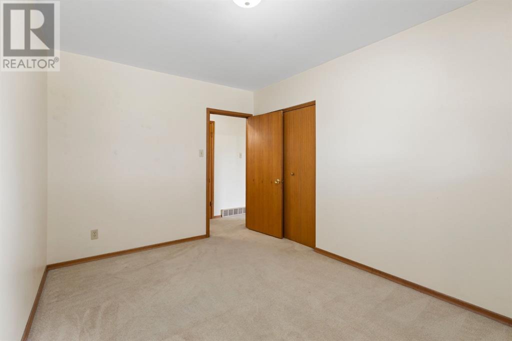 816 Matador Crescent Ne, Calgary, Alberta  T2E 5Z5 - Photo 21 - A2227649