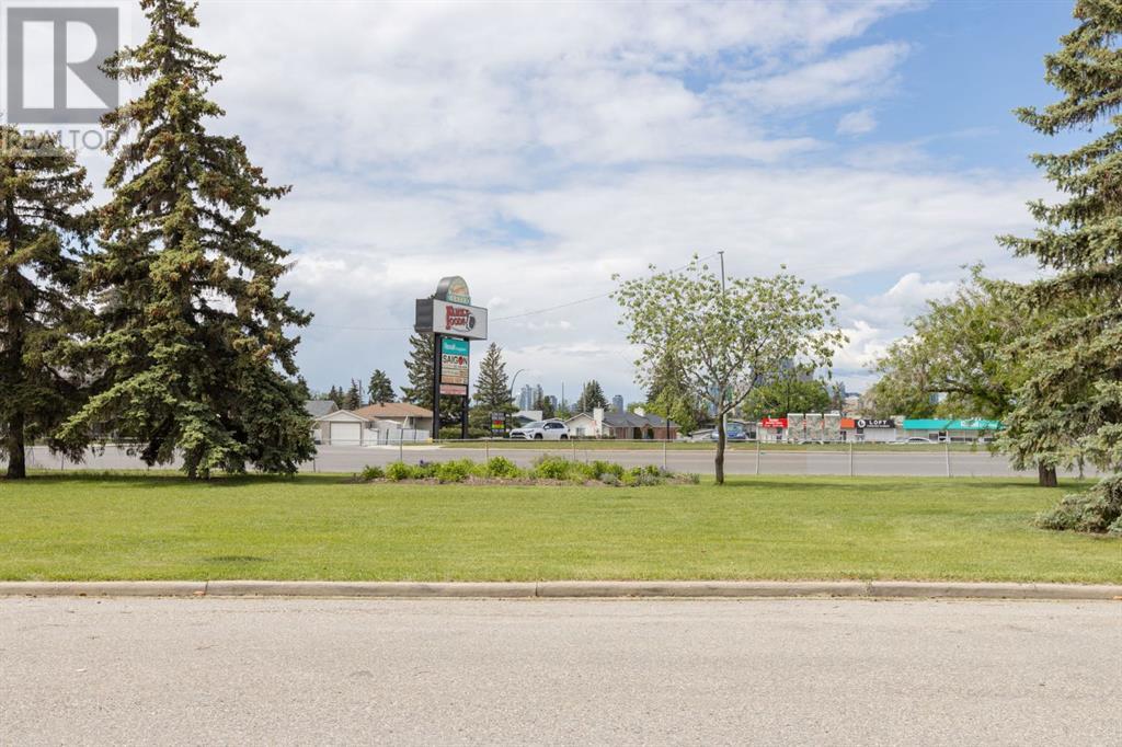 816 Matador Crescent Ne, Calgary, Alberta  T2E 5Z5 - Photo 4 - A2227649