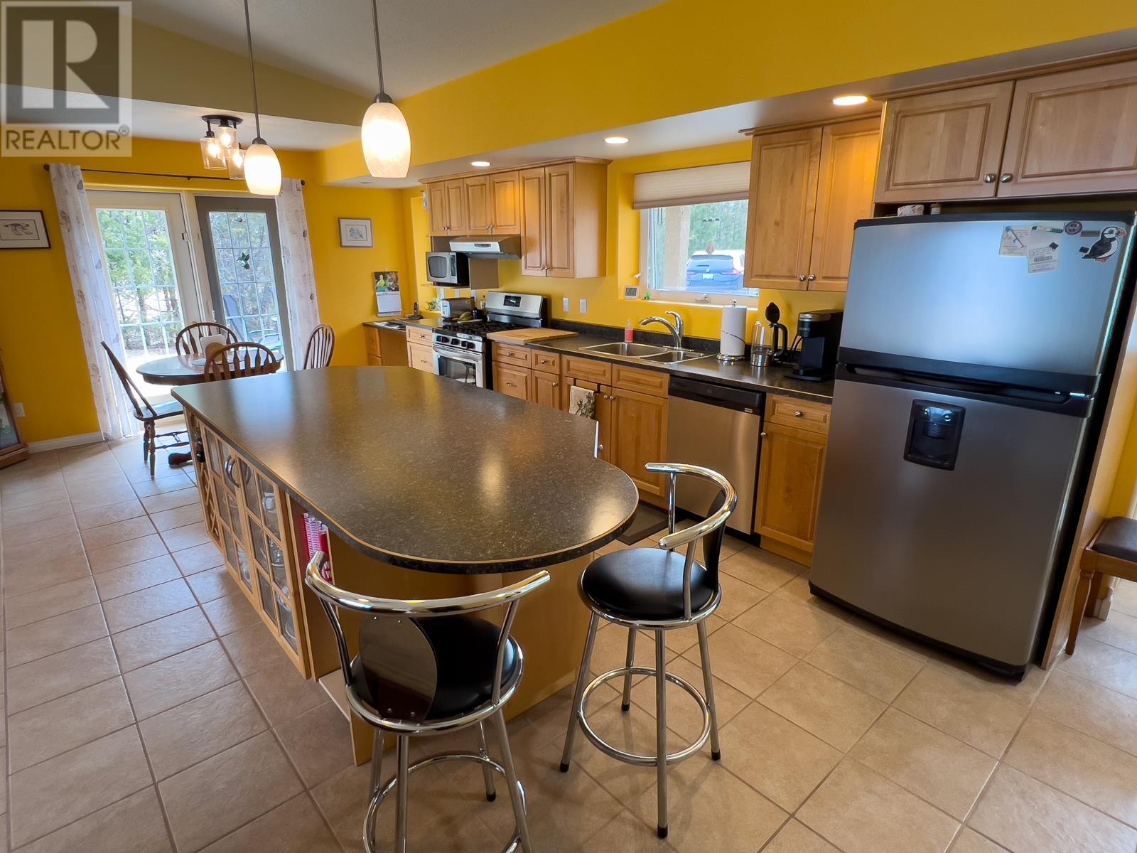 31a Perwood Drive W, Morson, Ontario  P0W 1J0 - Photo 2 - TB240991