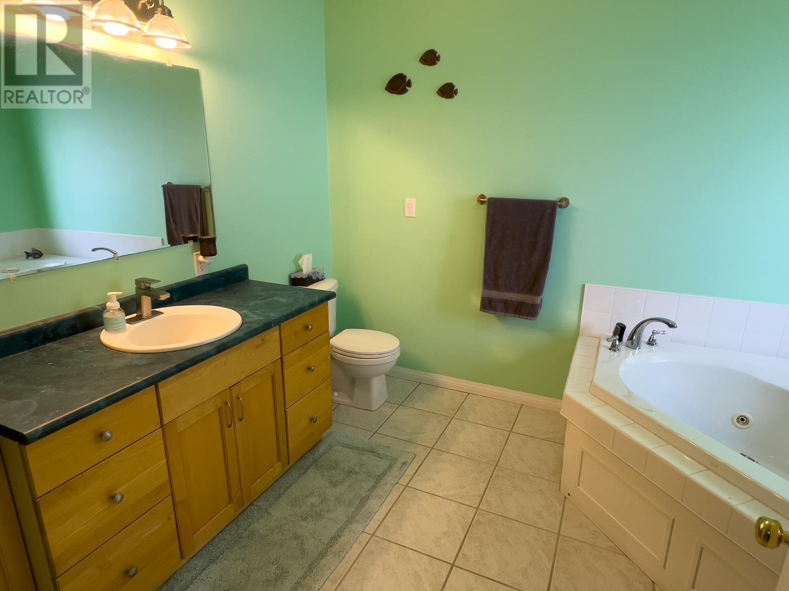 31a Perwood Drive W, Morson, Ontario  P0W 1J0 - Photo 25 - TB240991