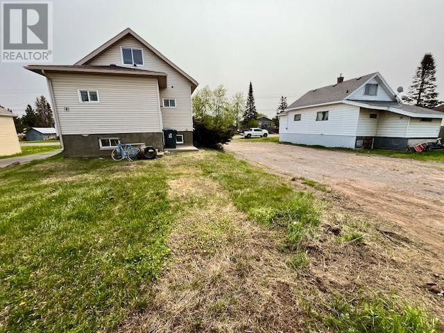 630 Winnipeg Ave, Thunder Bay, Ontario  P7B 3T2 - Photo 4 - TB251482