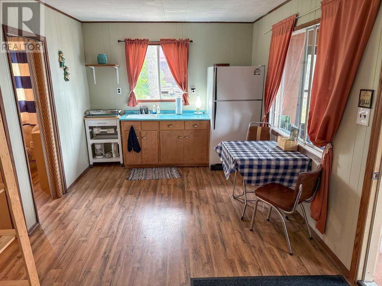18 Sunset Boulevard, Nestor Falls, Ontario  P0X 1K0 - Photo 6 - TB251604