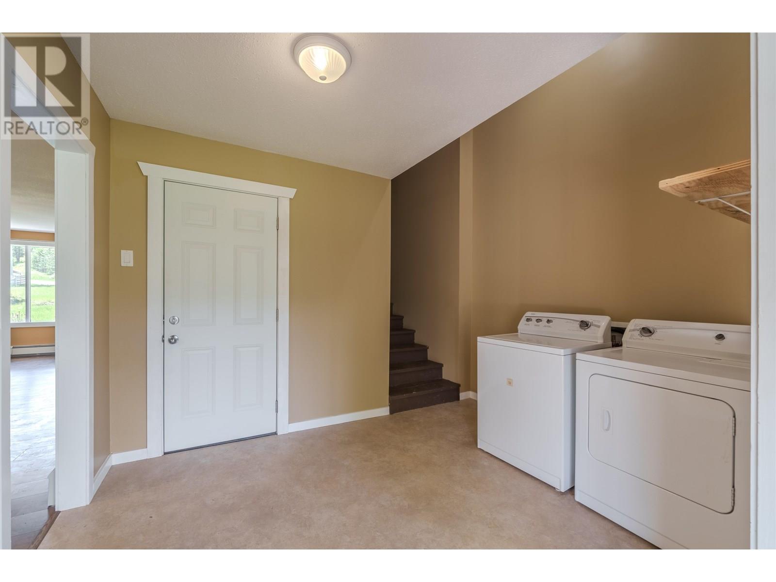 5611 Canim-Hendrix Lake Road, 100 Mile House, British Columbia  V0K 1M0 - Photo 15 - R3014713