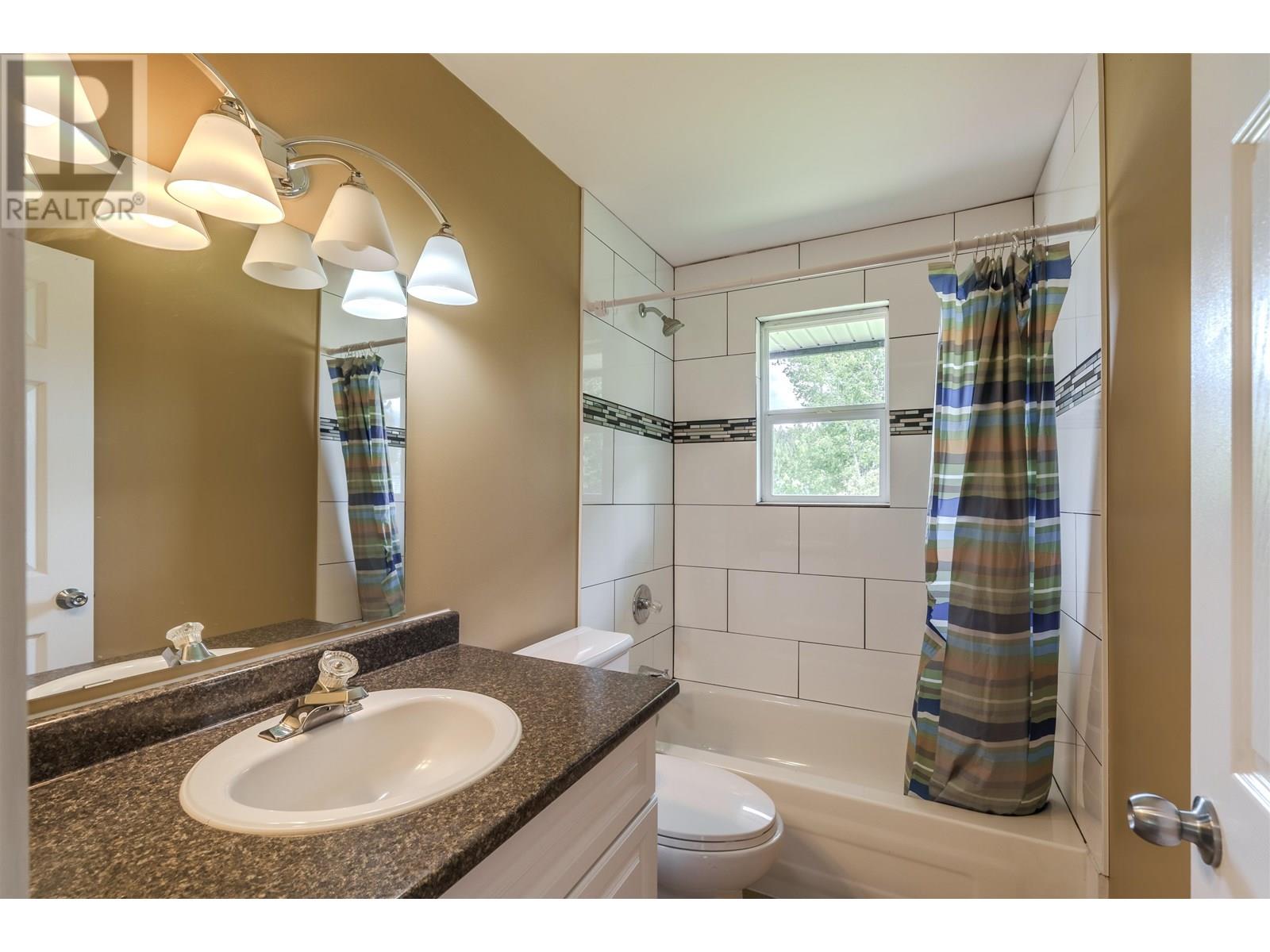 5611 Canim-Hendrix Lake Road, 100 Mile House, British Columbia  V0K 1M0 - Photo 19 - R3014713