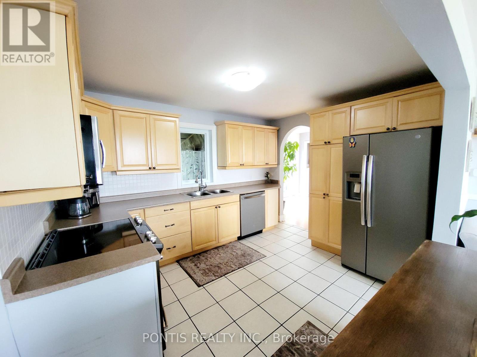 4880 County 90 Road, Springwater, Ontario  L4M 4S4 - Photo 7 - S12188720