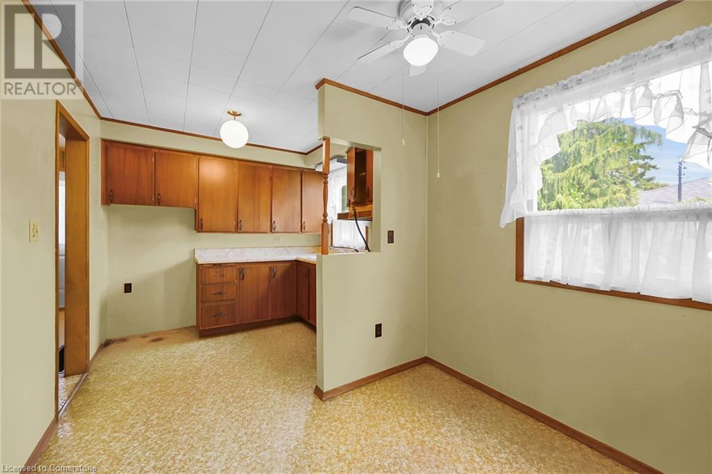 58 Malton Drive, Hamilton, Ontario  L9B 1E7 - Photo 8 - 40736596