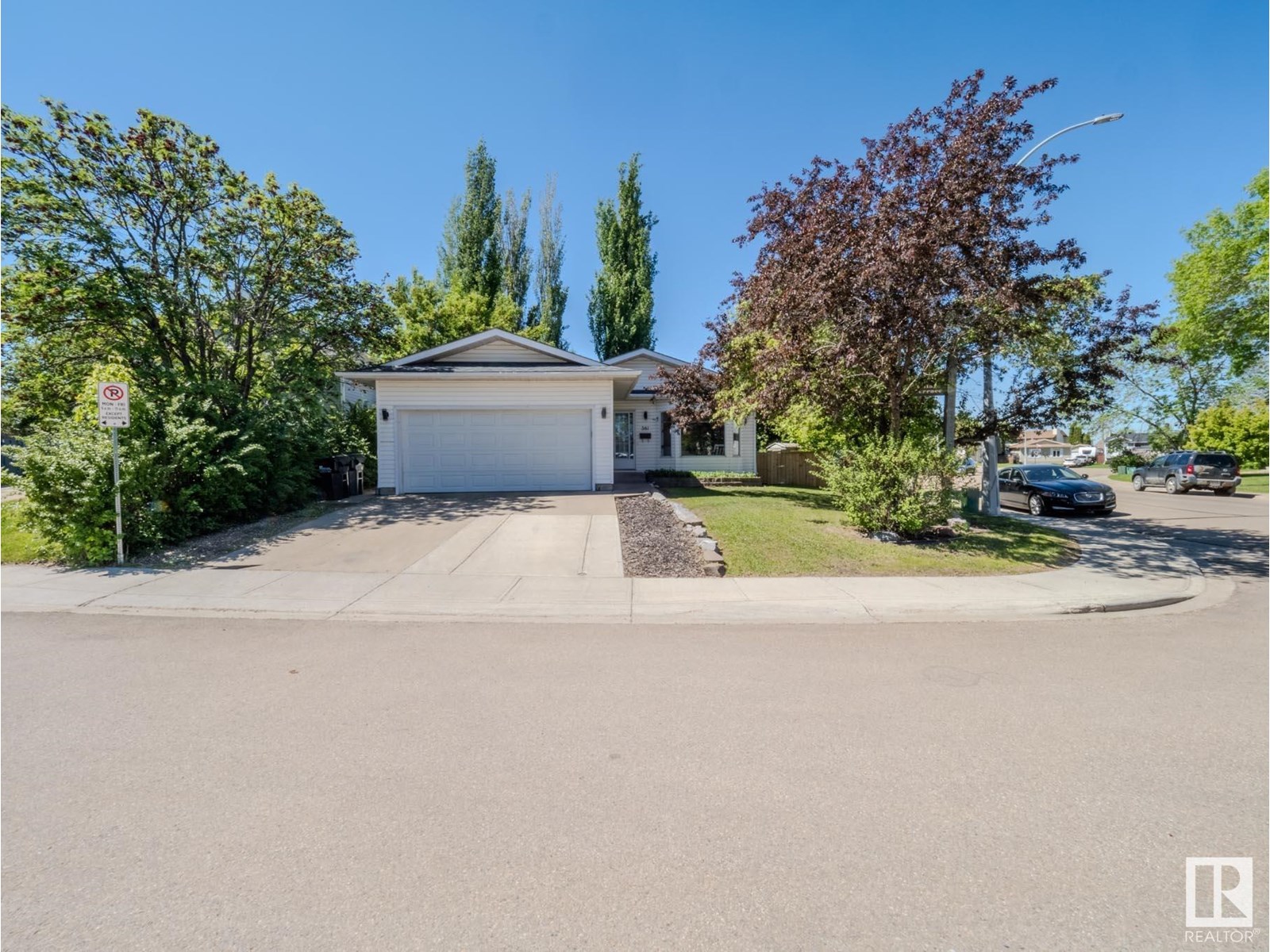 381 Village Terrace, Sherwood Park, Alberta  T8A 4V9 - Photo 1 - E4441915