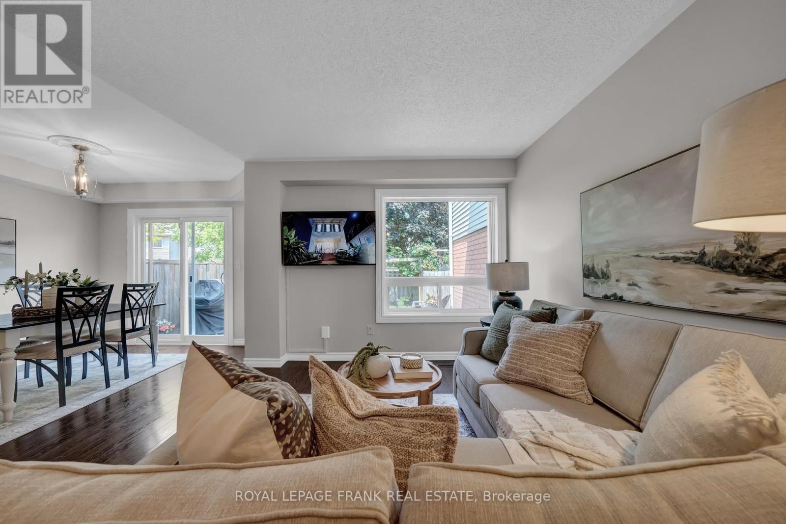 133 Trewin Lane, Clarington, Ontario  L1C 4X3 - Photo 5 - E12215550