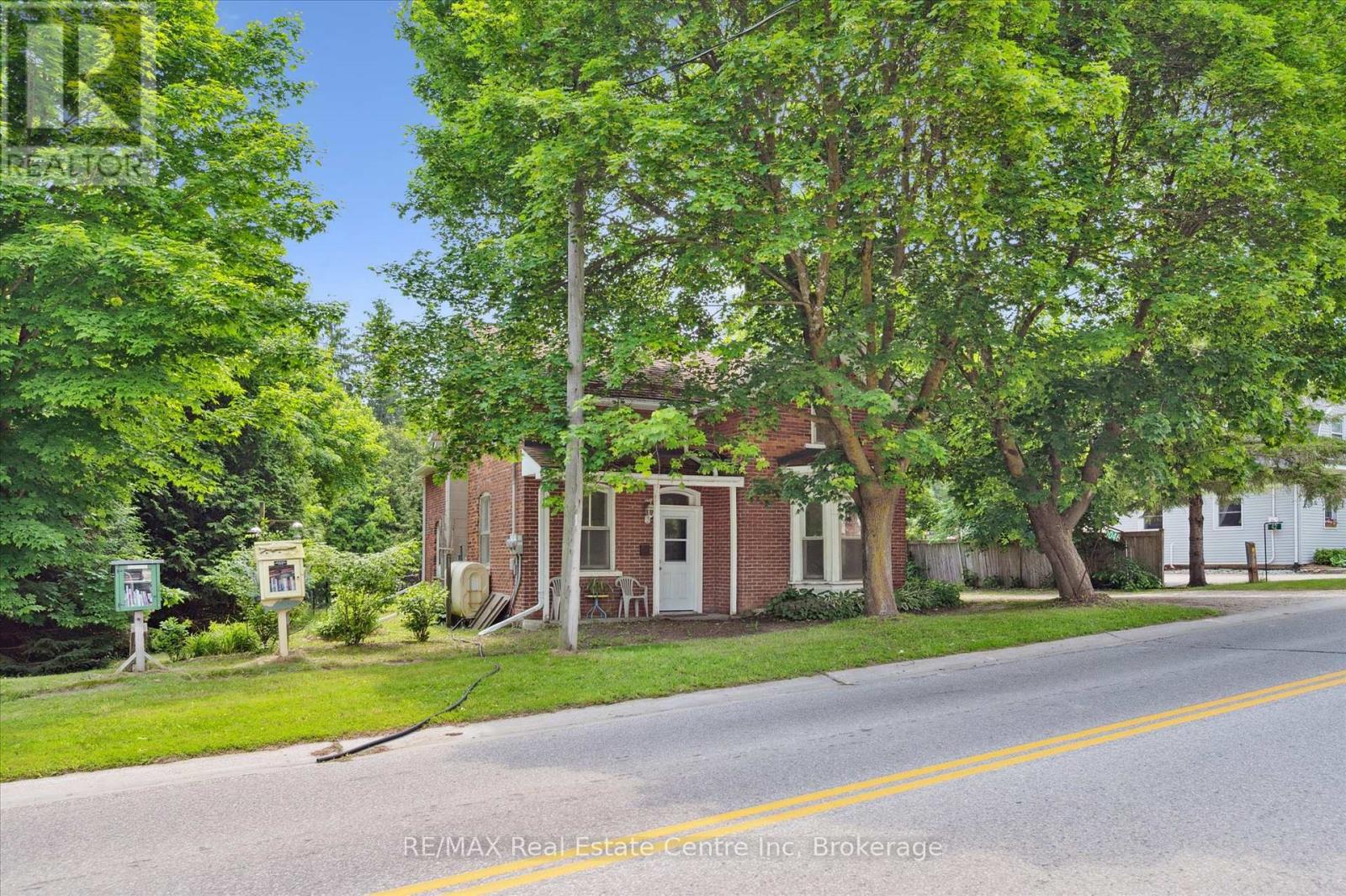 46 Wellington Road 19 Road, Centre Wellington, Ontario  N0B 1J0 - Photo 2 - X12215442
