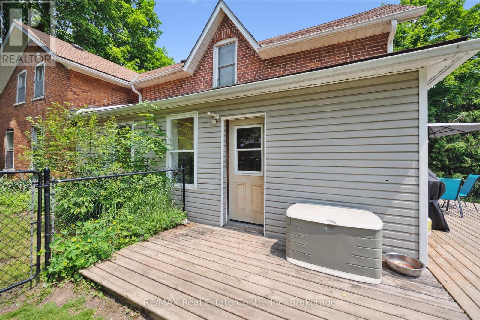 46 Wellington Road 19 Road, Centre Wellington, Ontario  N0B 1J0 - Photo 23 - X12215442