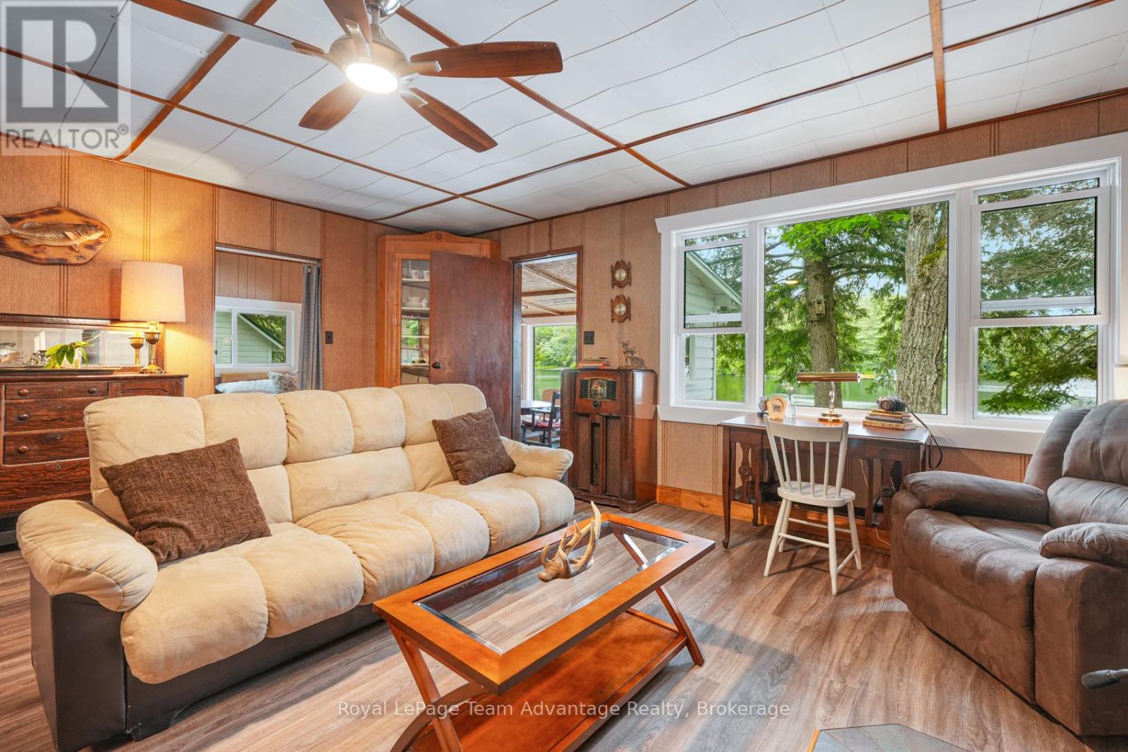 8 Waterside Drive, Seguin, Ontario  P2A 0B6 - Photo 17 - X12215510