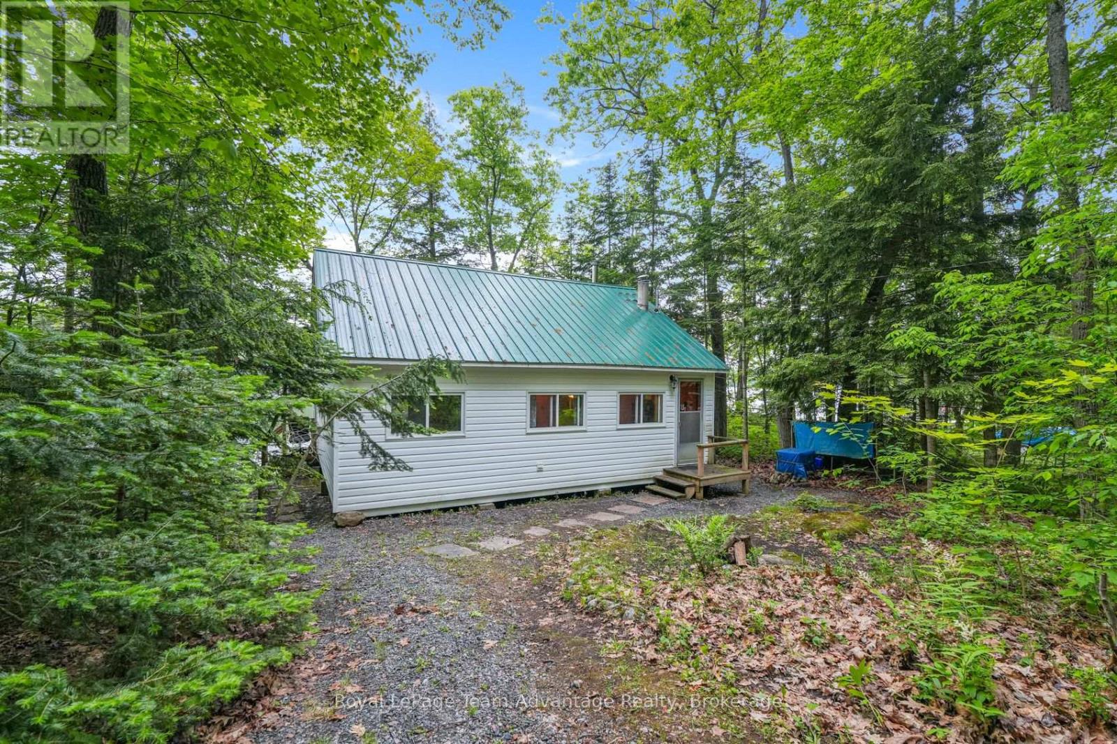 8 Waterside Drive, Seguin, Ontario  P2A 0B6 - Photo 27 - X12215510