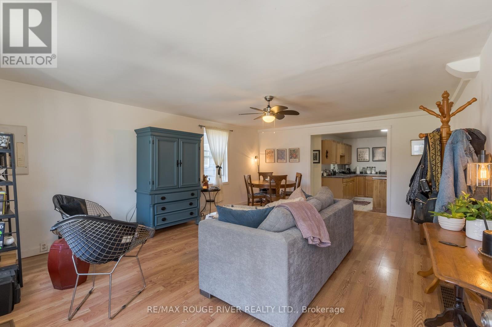 390/392 Mathew Street, Cobourg, Ontario  K9A 3E8 - Photo 10 - X12215573