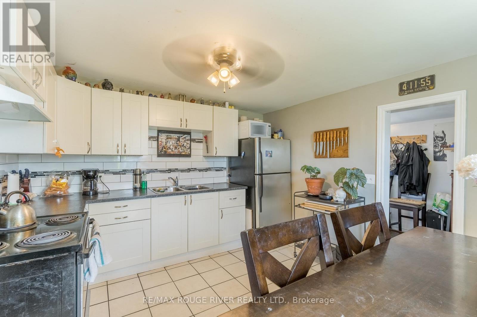 390/392 Mathew Street, Cobourg, Ontario  K9A 3E8 - Photo 23 - X12215573