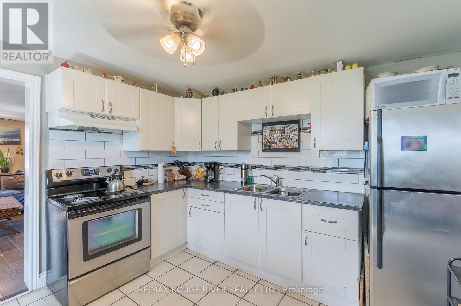390/392 Mathew Street, Cobourg, Ontario  K9A 3E8 - Photo 24 - X12215573