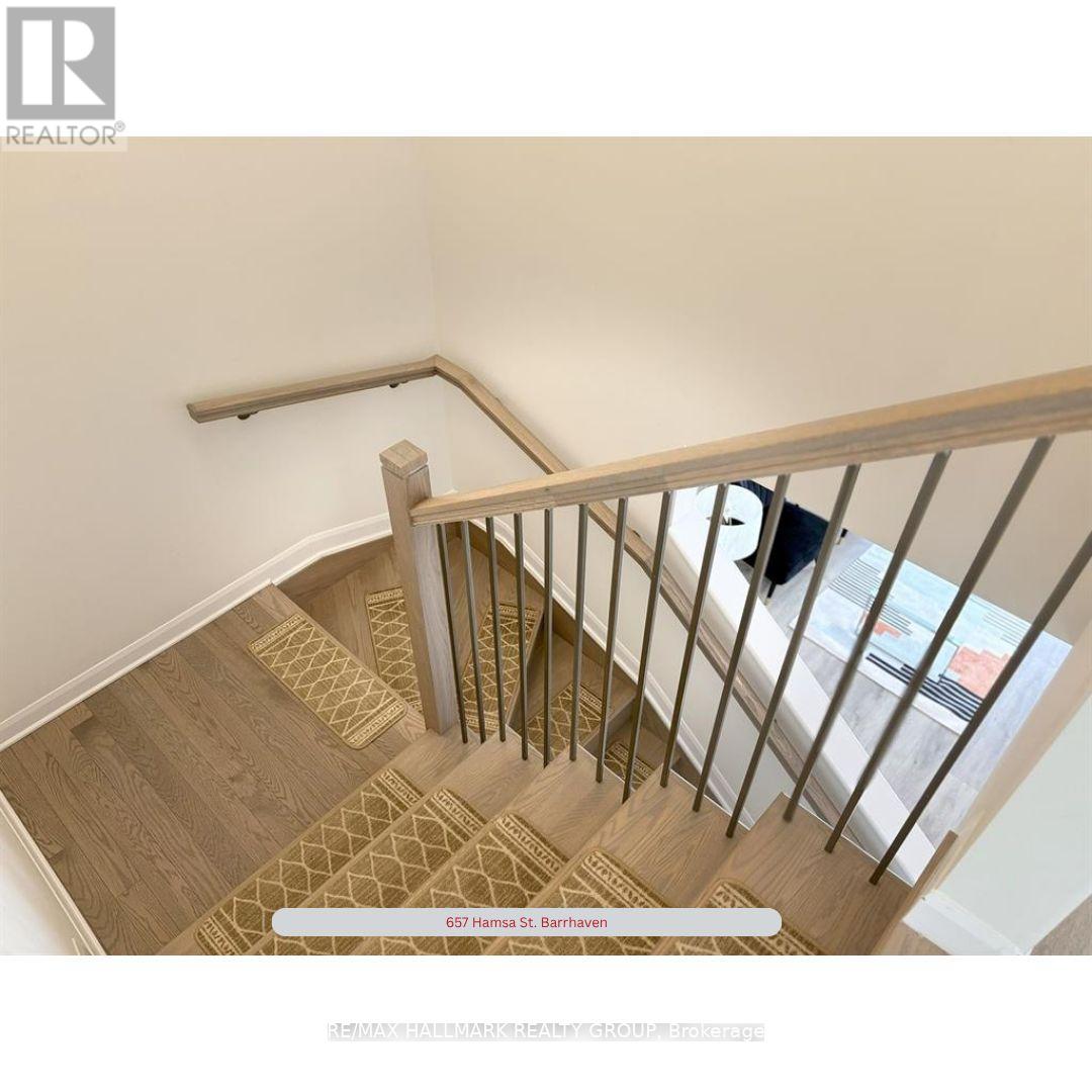657 Hamsa Street, Ottawa, Ontario  K2J 6Z7 - Photo 12 - X12215448