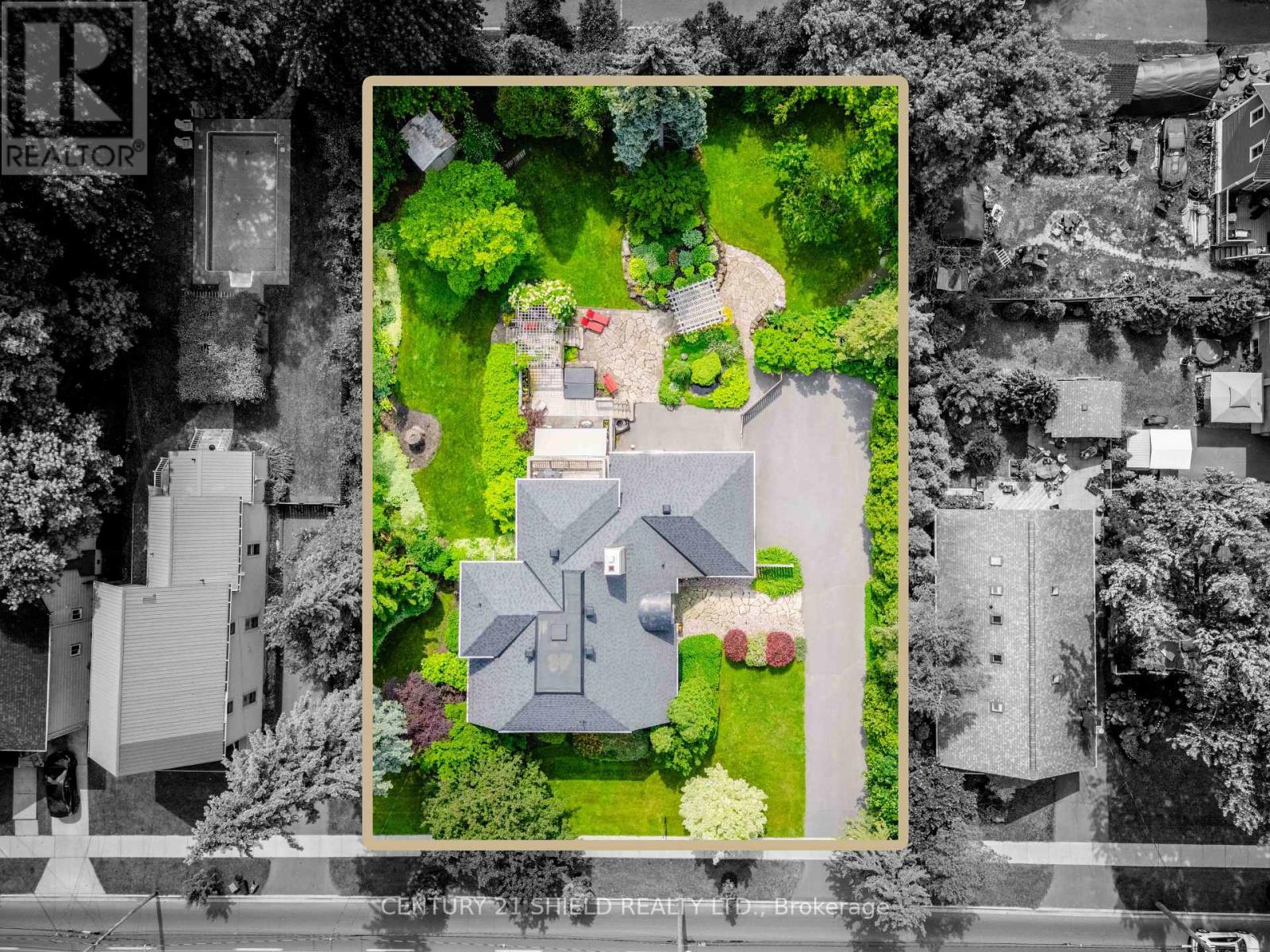 330 Sydney Street, Cornwall, Ontario  K6H 3H6 - Photo 6 - X12215432