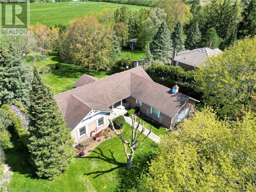 418 COUNTRY SQUIRE Road, Waterloo, Ontario