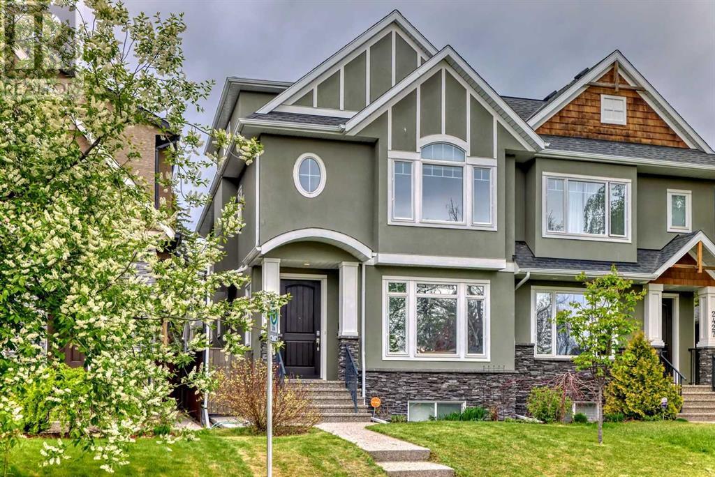 2425 22A Street NW, Calgary, Alberta