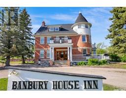 104-106 Front Street, Wolseley, Ca