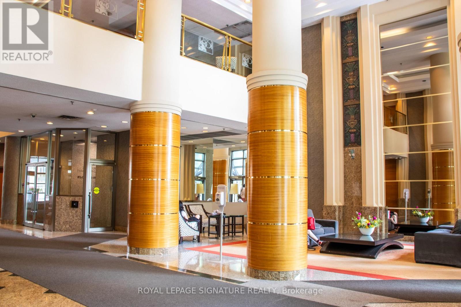 3403 - 1001 Bay Street, Toronto, Ontario  M5S 3A6 - Photo 3 - C12215372